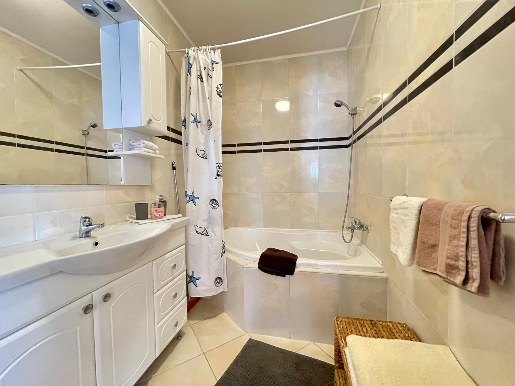 Appartement Kastelo Teraso Zalacsány Exteriör bild