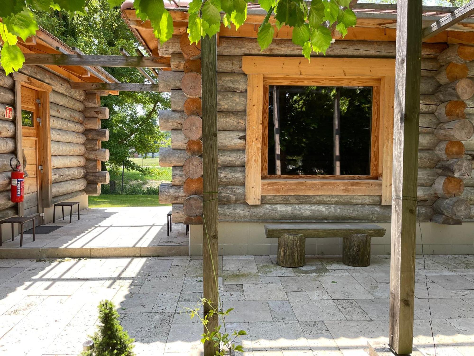 Appartement Kastelo Teraso Zalacsány Exteriör bild